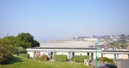 Maison bien équipée avec vue sur la mer