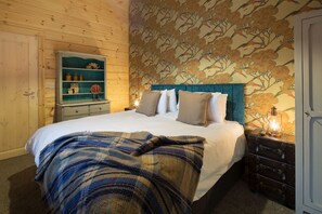 3 chambres, fer et planche à repasser, Wi-Fi gratuit, draps fournis