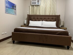 Zimmer, 1 Schlafzimmer, Kochnische