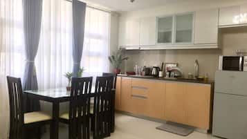 LÀgenhet Comfort | Eget pentry | Stort kylskÄp, mikrovÄgsugn, spishÀll och riskokare