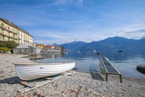 Beach nearby - Menaggio Tosca 1, Menaggio, Italy (Menaggio)