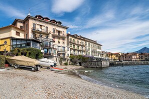 Beach nearby - Menaggio Tosca 1, Menaggio, Italy (Menaggio)