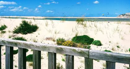 Perfect for families! Stunning 3 bedrooms + garden + pool in Praia d'el Rey.