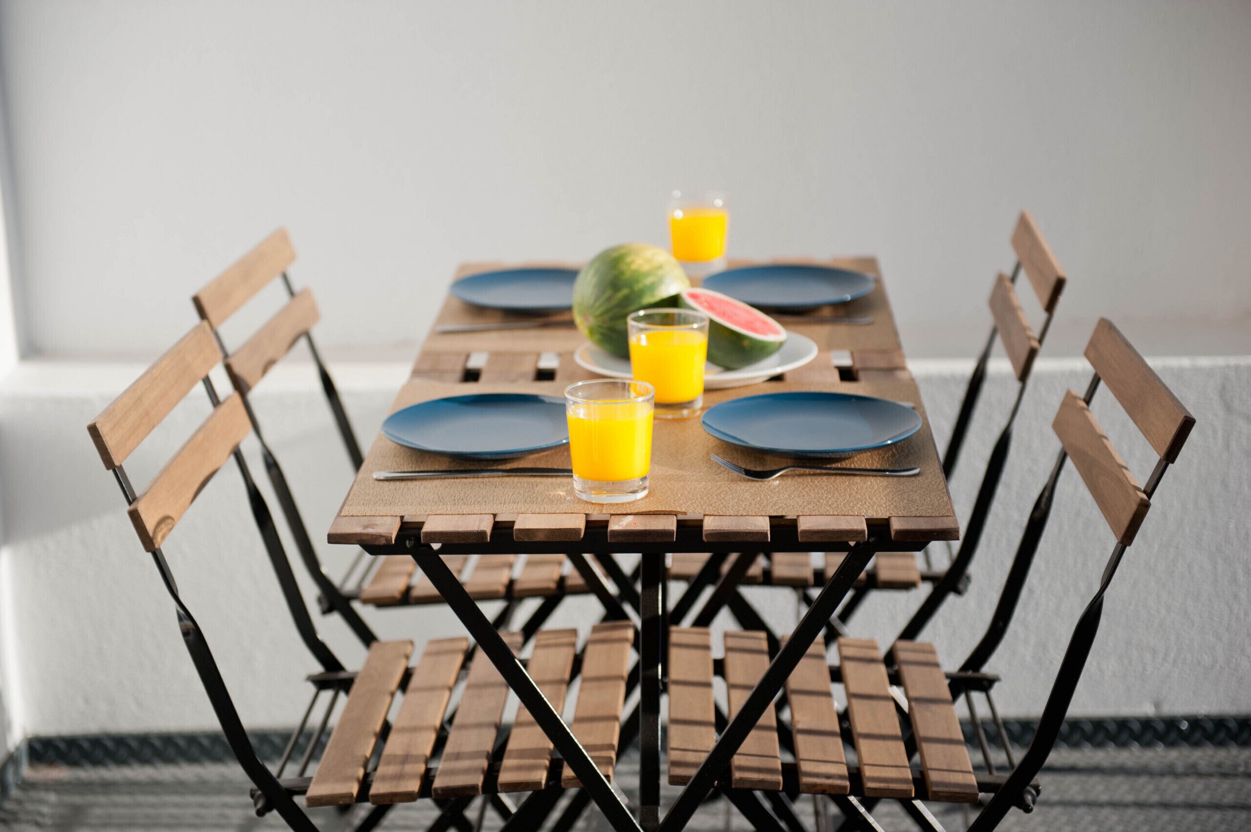 تناول الطعام بالخارج