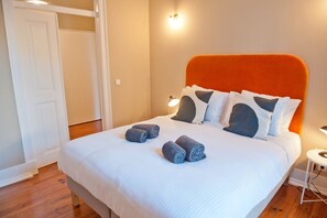 3 chambres, fer et planche à repasser, Wi-Fi gratuit, draps fournis