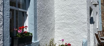 Harbour House and Cottage - 5 Bedrooms (Sleeps 10)