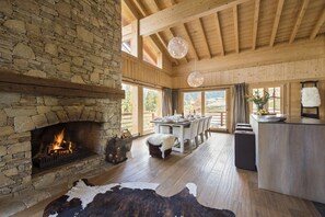 Interior - Luxury remote mountain getaway far from the crowds (La Tzoumaz)