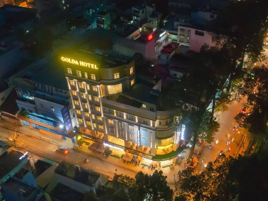 Camera Standard | Minibar, una cassaforte in camera, una scrivania, tende oscuranti