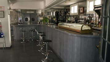 Bar (på overnatningsstedet)