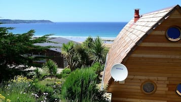 Accommodatie ligt op het strand