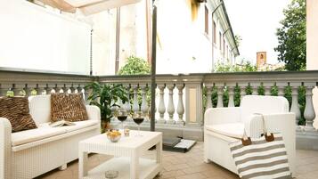Family Apartment, 2 Bedrooms | Terrace/patio