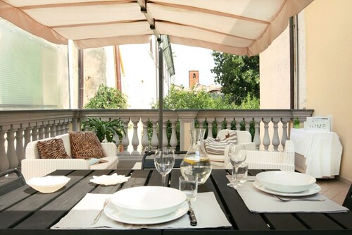 Apartment With Beautiful Terrace in the Historical Center of Pietrasanta