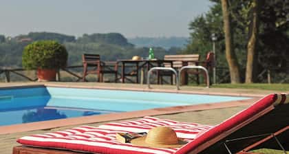 La Viridiana - Countryhouse with private pool in a peacefull landscape. Wi-Fi