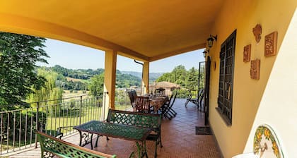 La Viridiana - Casa de campo con piscina privada en un paisaje tranquilo