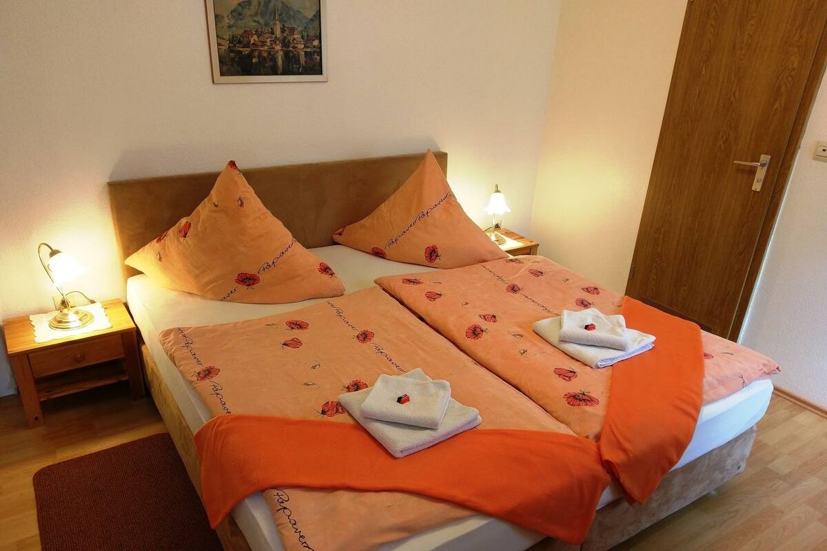 Decoración personalizada, camas plegables/adicionales y ropa de cama