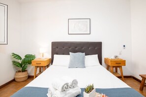 3 bedrooms, iron/ironing board, travel crib, free WiFi