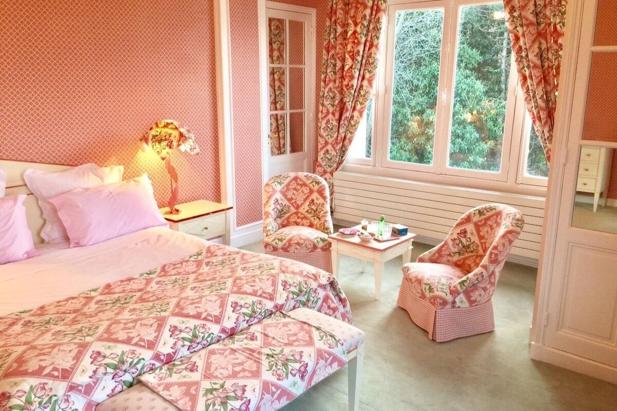 Deluxe Suite (Spa access & Massage included for 2) | Room amenity