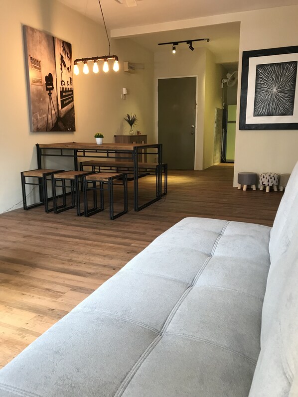 Departamento, 3 habitaciones | Servicio a la habitación