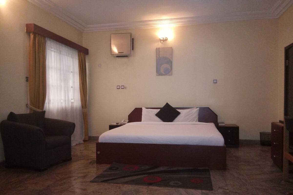 Superior kamer | 1 slaapkamer, luxe beddengoed, een kluis op de kamer
