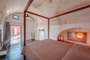 7 habitaciones, tabla de planchar con plancha y wifi gratis 