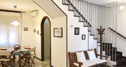 New independent holiday home with WIFI, A/C, Tvsat at 12min. from Venice