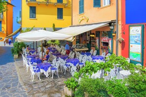 Ristorazione all'aperto