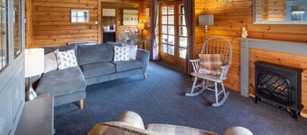 Mallard "Birds" Luksus Log Cabin, Hot Tub og fjellutsikt i National Park