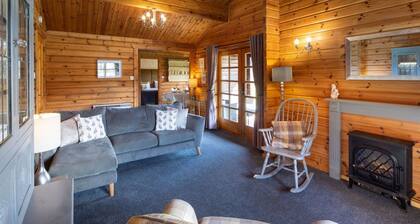 Mallard - sleeps 6 guests in 3 bedrooms