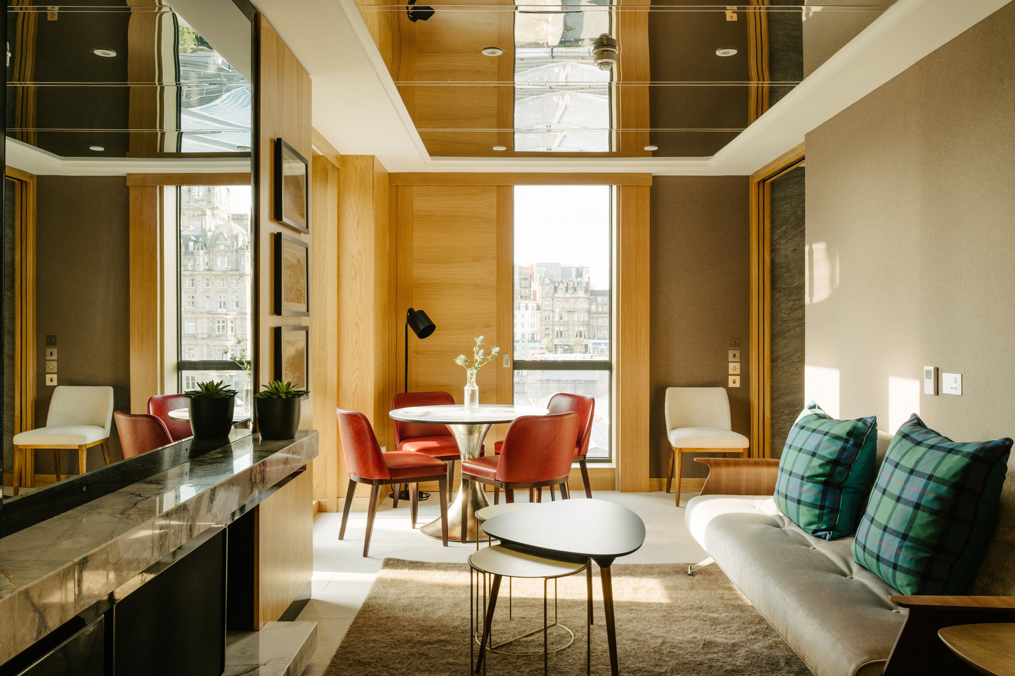 1 bedroom, egyptian cotton sheets, premium bedding, down duvets