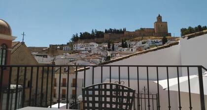 "CASA RELOJ 1". EN EL CENTRO HISTÓRICO DE ANTEQUERA