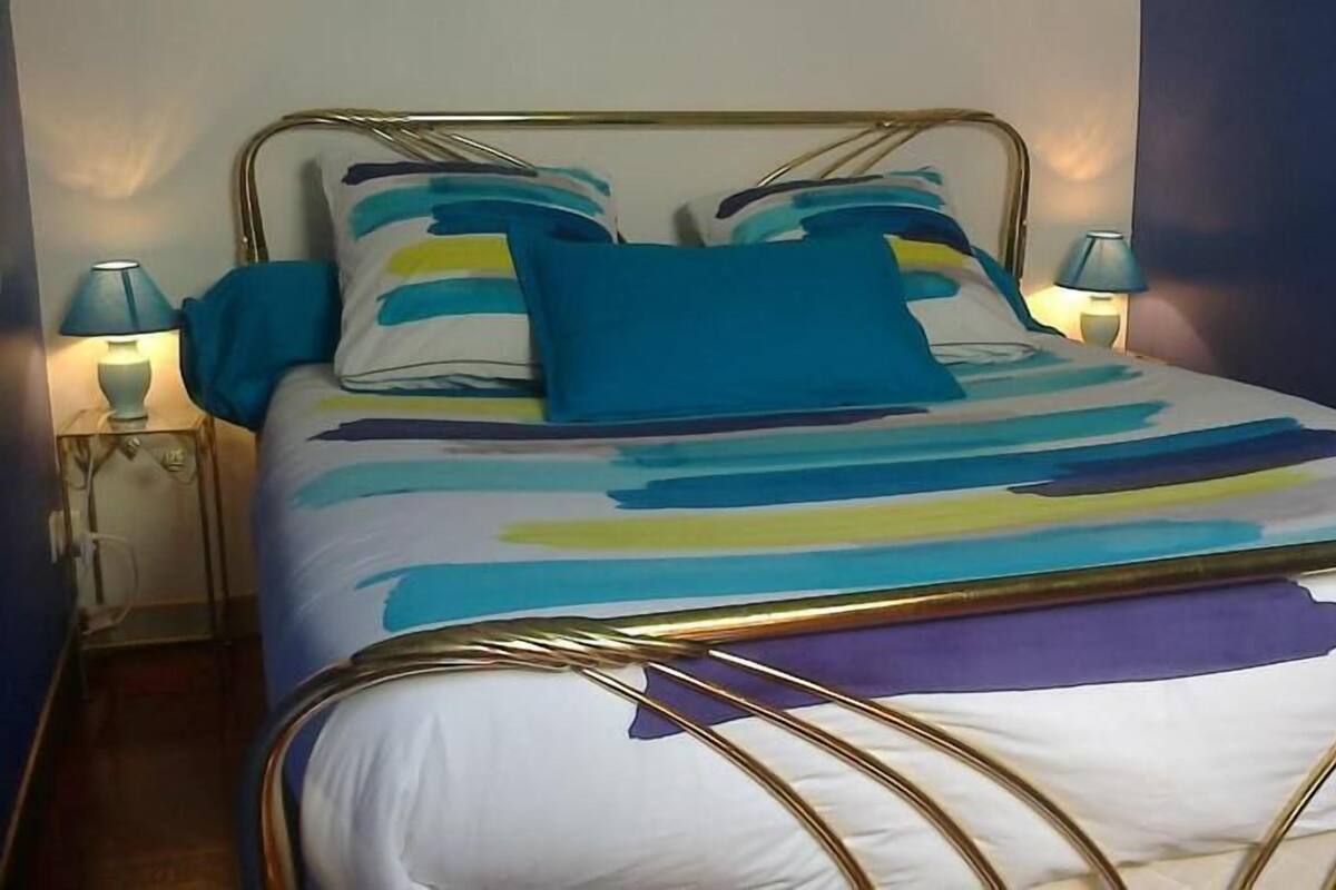 Iron/ironing board, cots/infant beds, rollaway beds, free WiFi
