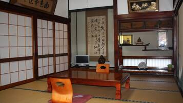 Habitación tradicional, baño compartido (Japanese Style) | Wifi gratis y ropa de cama