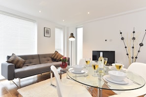 Apartment | Living room
