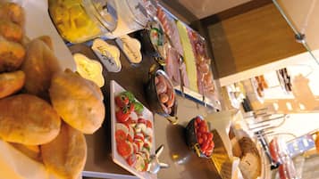Tägliches inbegriffenes Frühstücksbuffet