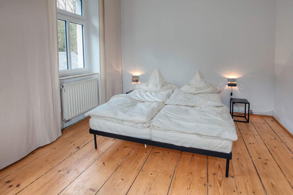 1 bedroom, individually decorated, individually furnished, free WiFi