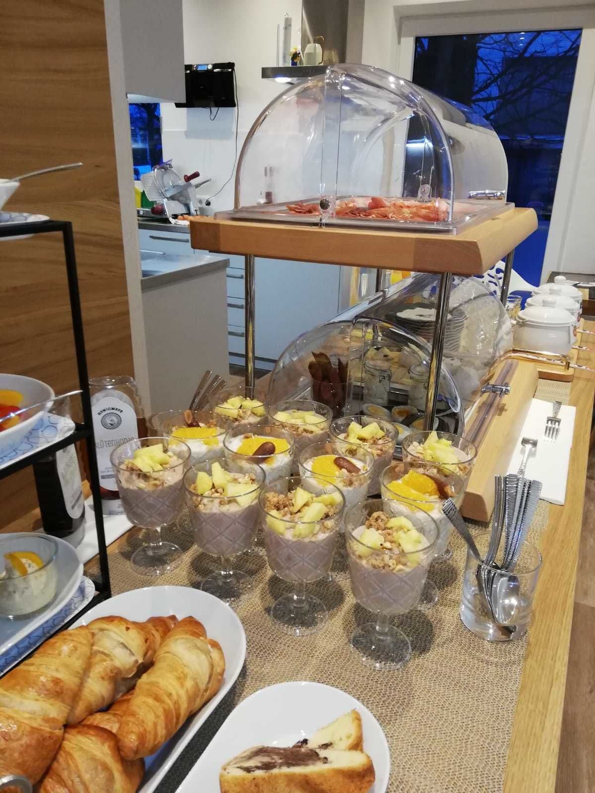 Tägliches inbegriffenes Frühstücksbuffet