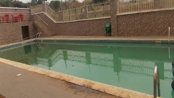 Piscina externa
