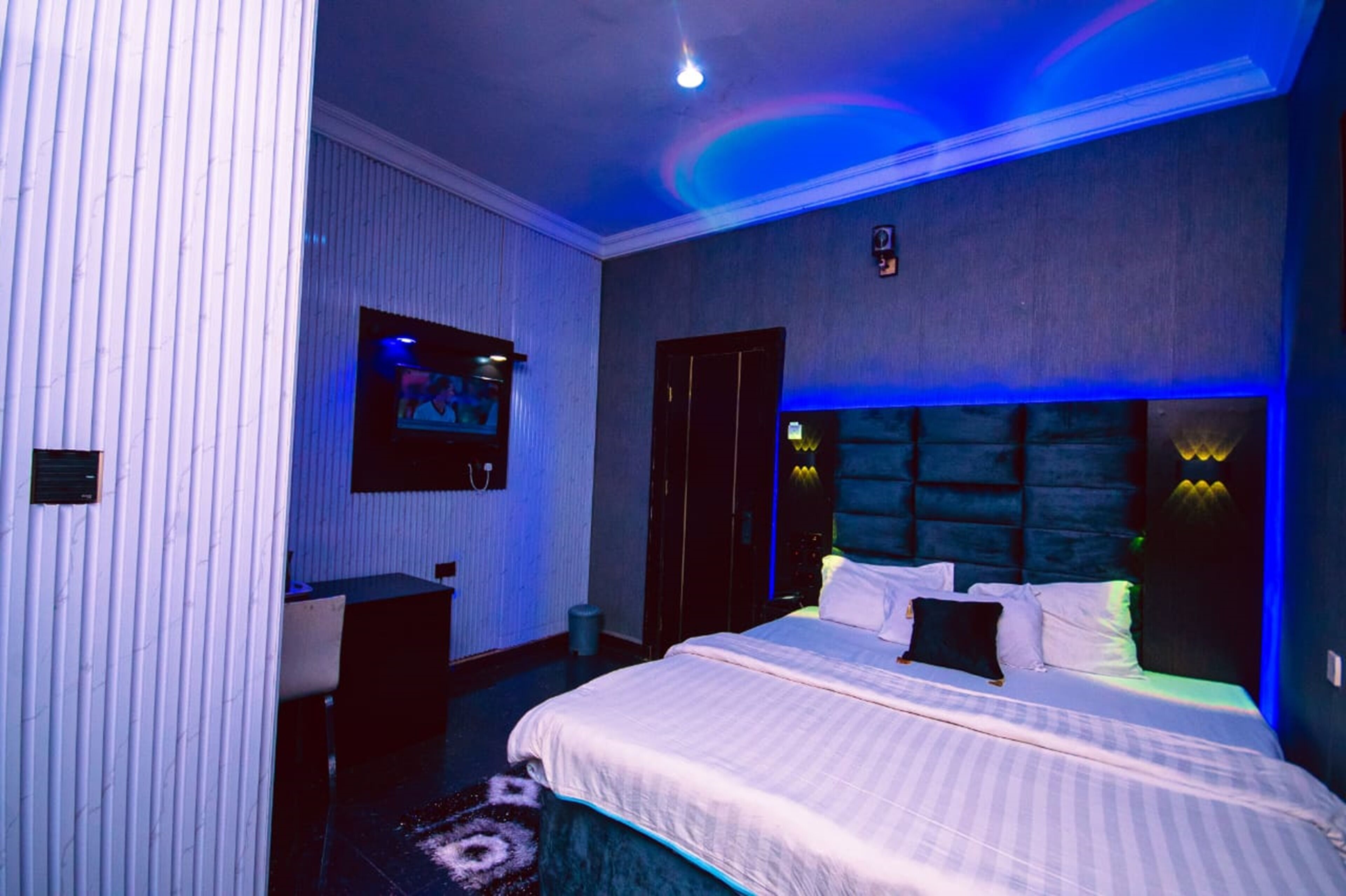 Superior Room | Individually decorated, individually furnished, desk, laptop workspace