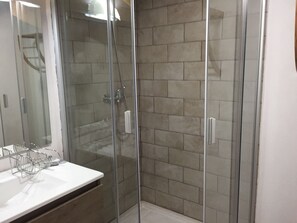 Towels, soap, toilet paper
