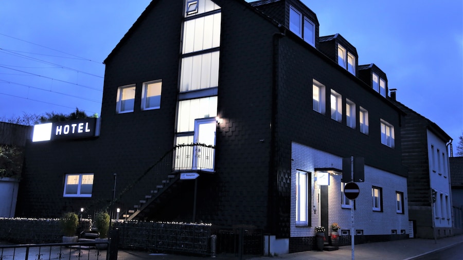 Minsu Hotel