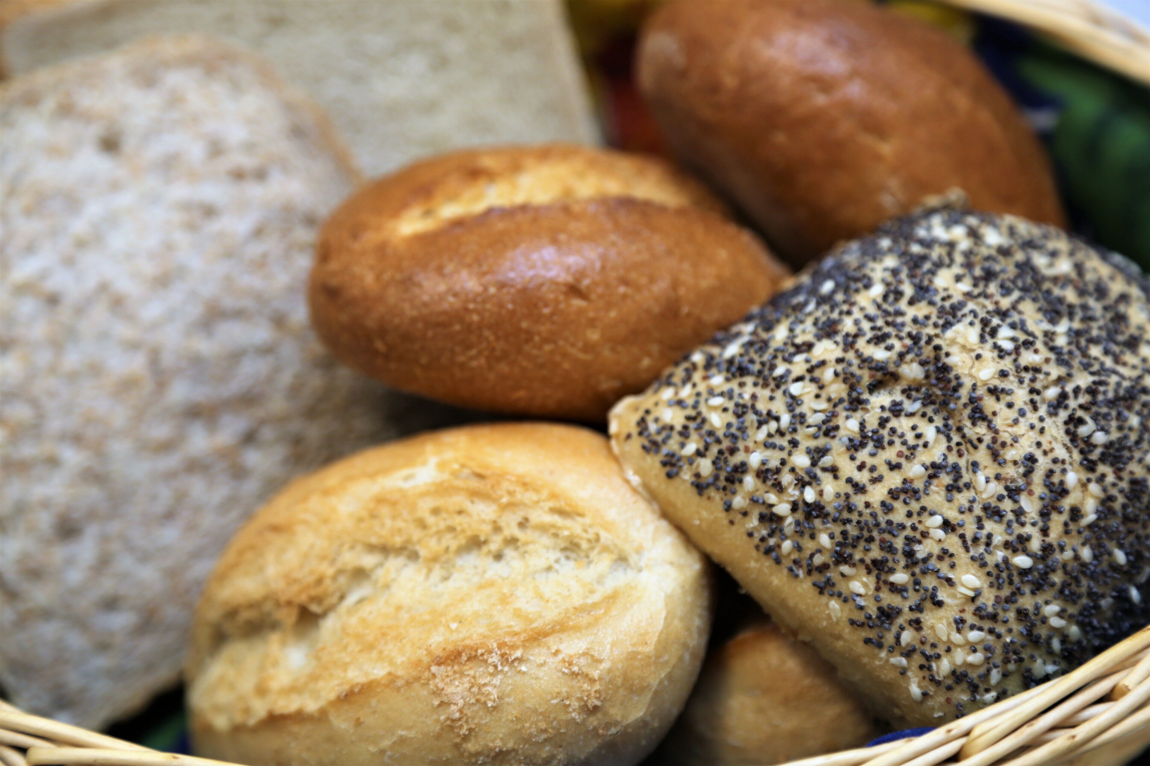 daily continental breakfast (eur 13.80 per person)