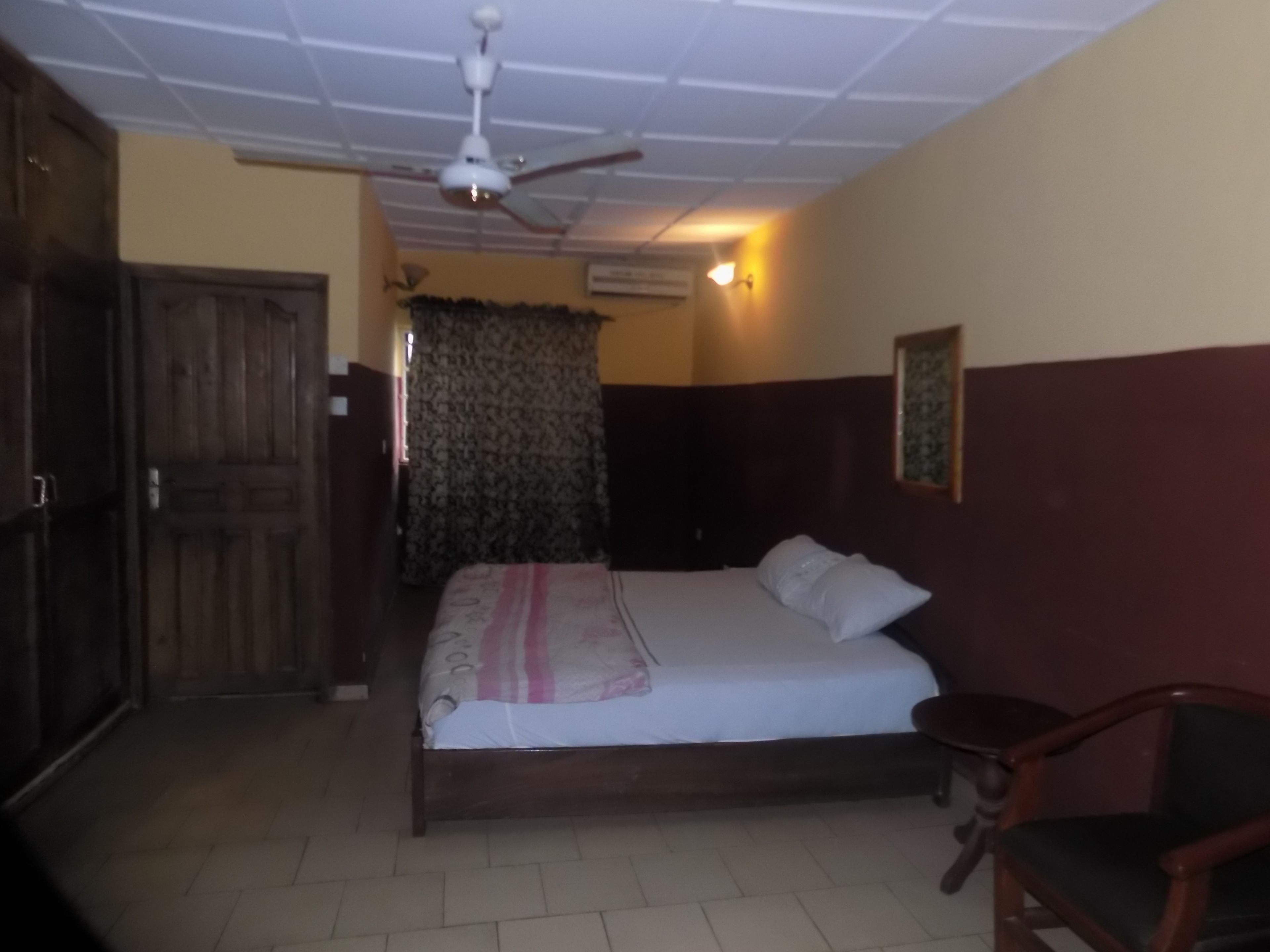 Blackout drapes, cribs/infant beds, bed sheets