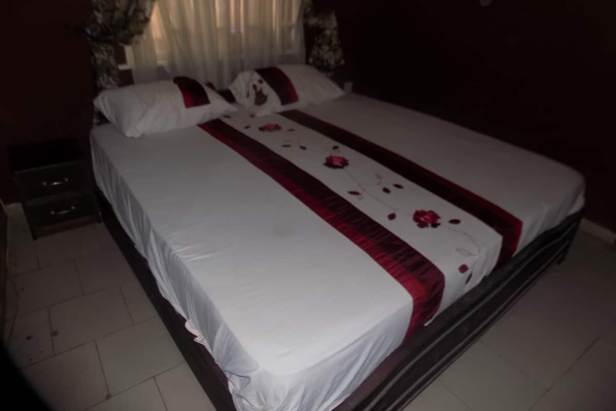 Blackout curtains, cots/infant beds, bed sheets