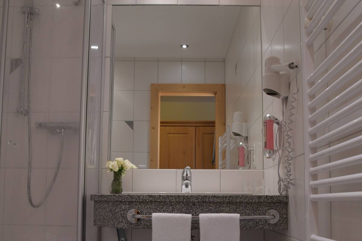 Hair dryer, towels