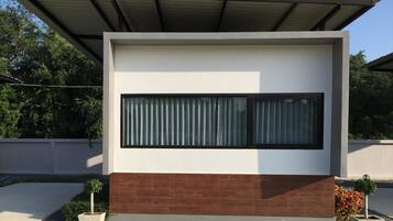 Superior Twin Room, Multiple Beds, Non Smoking | Blackout curtains, free WiFi, bed sheets