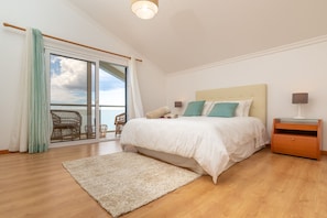 4 habitaciones, tabla de planchar con plancha y wifi gratis