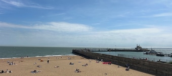 Seaside Holiday Let, Ramsgate, multi-gen, occasions, big birthdays, parking,14