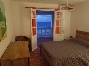4 bedrooms, in-room safe, iron/ironing board, travel crib