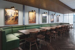 Desayuno para llevar incluido todos los días