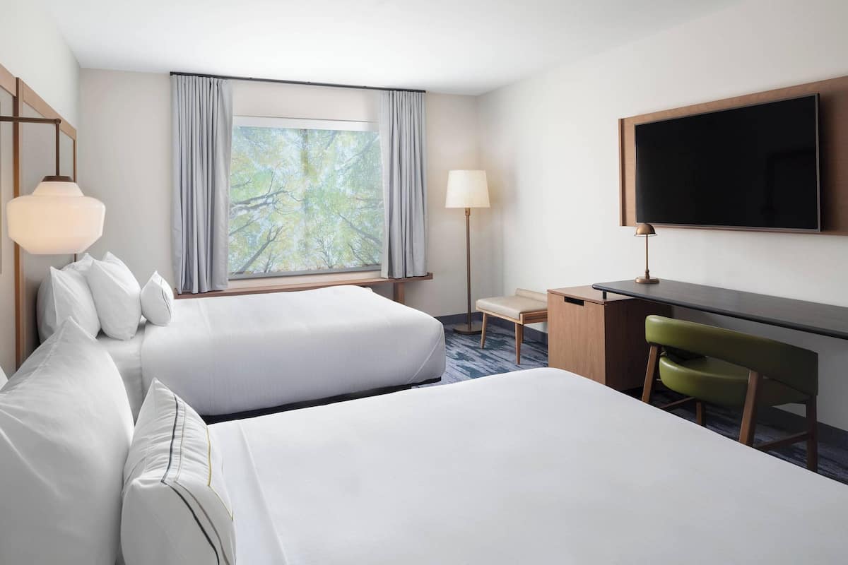 Room, 2 Queen Beds, Non Smoking